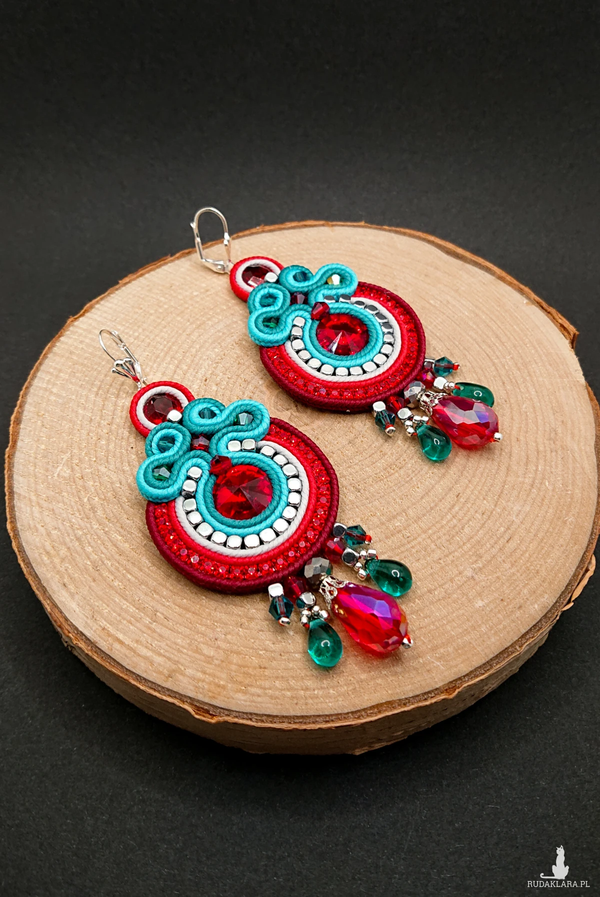 Długie turkusowo-czerwone kolczyki sutasz